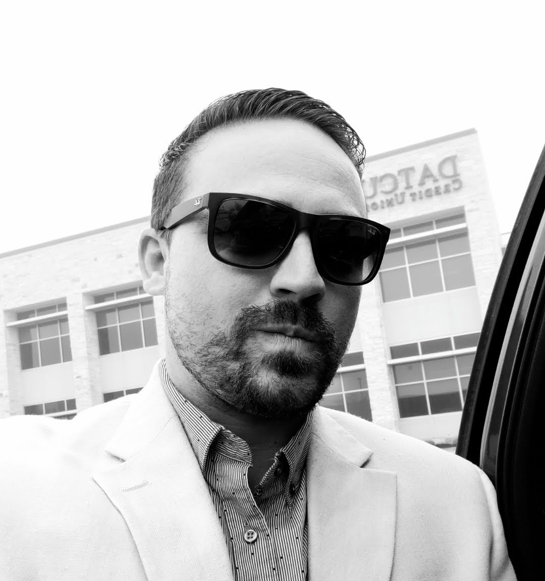 A photo of Michael Strawn.