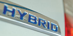 Identification plate on a hybrid vehicle